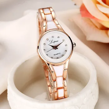 2023 Новые модные женские кварцевые наручные часы из сплава с маленьким циферблатом, женские наручные часы с бриллиантовым браслетом, Женские повседневные изысканные часы