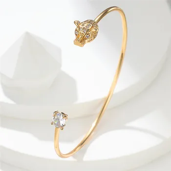 Милый браслет с головой леопарда, Винтажные браслеты золотого цвета, Открывающиеся Регулируемые браслеты с белым Цирконием Для женщин, свадебные украшения