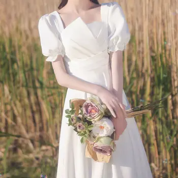 Весенне-летнее французское вечернее платье 2023, женское платье для банкета, белое платье с квадратным вырезом, платье для темперамента с коротким рукавом